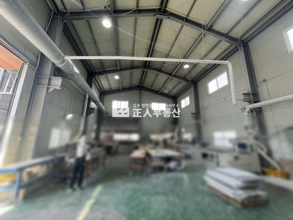 경기 김포시 통진읍 가현리 가,나동 ★전속매물★ 대곶북로변 공장 건평120평 넓은마당 2종제조 월세 매물번호 11134 사진 5