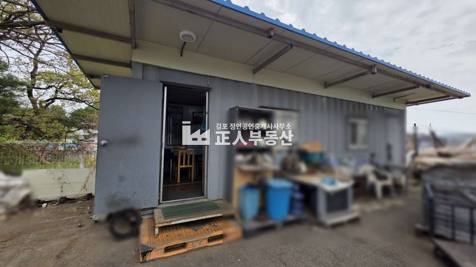 경기 김포시 통진읍 동을산리 가,나,다동 통진 건평120평 가설 60평 호이스트완비 외부컨테이너사무실ok 매매 매물번호 11136 사진 8