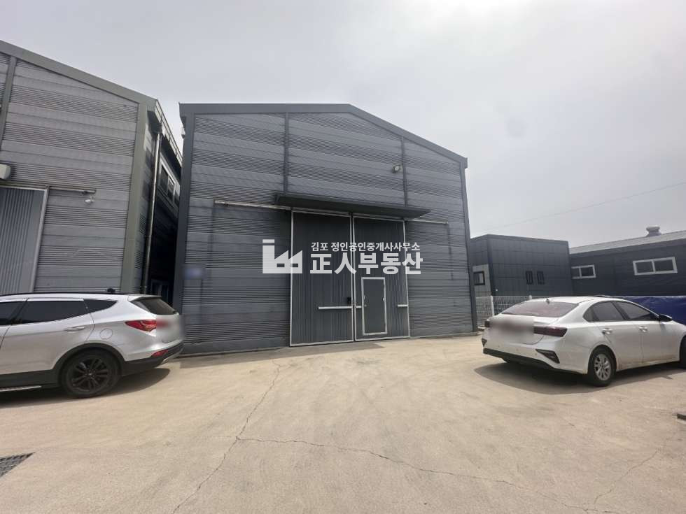 경기 김포시 통진읍 옹정리 다동 통진 신축급 창고 건평 60평 대형차량진입가능 까치발설치완료 월세 매물번호 11156 사진 1